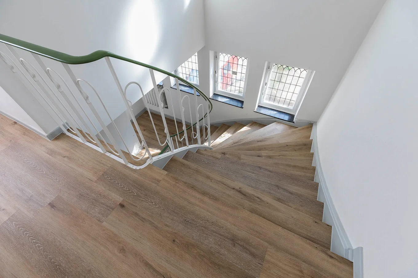 Treppe Holzdekor Eiche Rustikal Altbau Treppenstufe Holz
